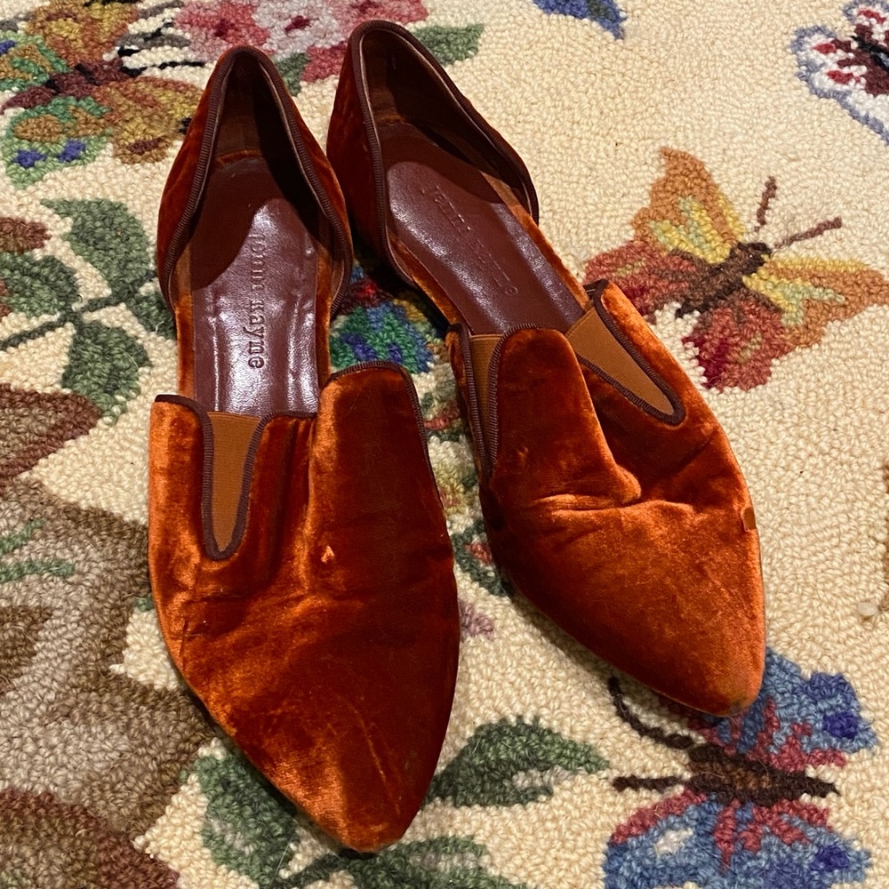 Jenni Kayne Velvety Burnt Orange Point Toe Flats